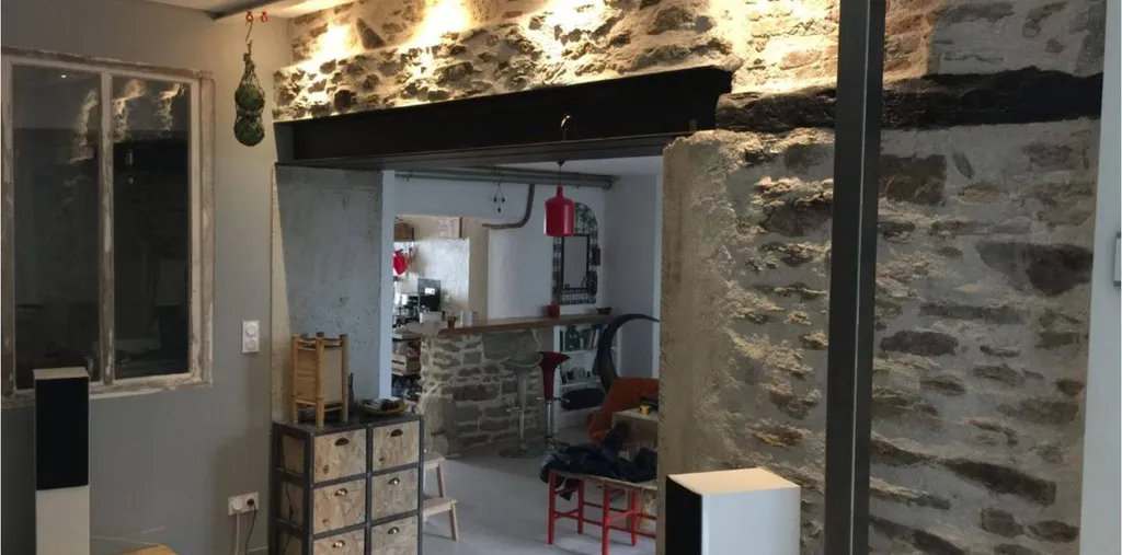 Quelle étude faire pour créer une ouverture intérieure dans un mur porteur à Simiane-Collongue ?