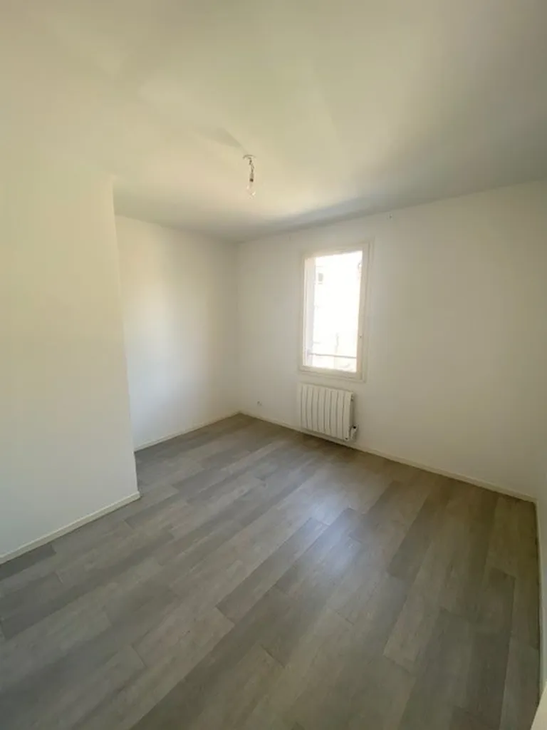 A louer F2 de 46.63m² situé rue Mollien à Rouen - 687€ charges comprises