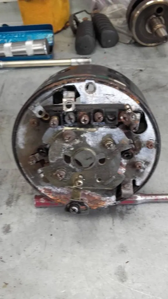 RESTAURATION YAMAHA DTE 125 DE 1977 VAR