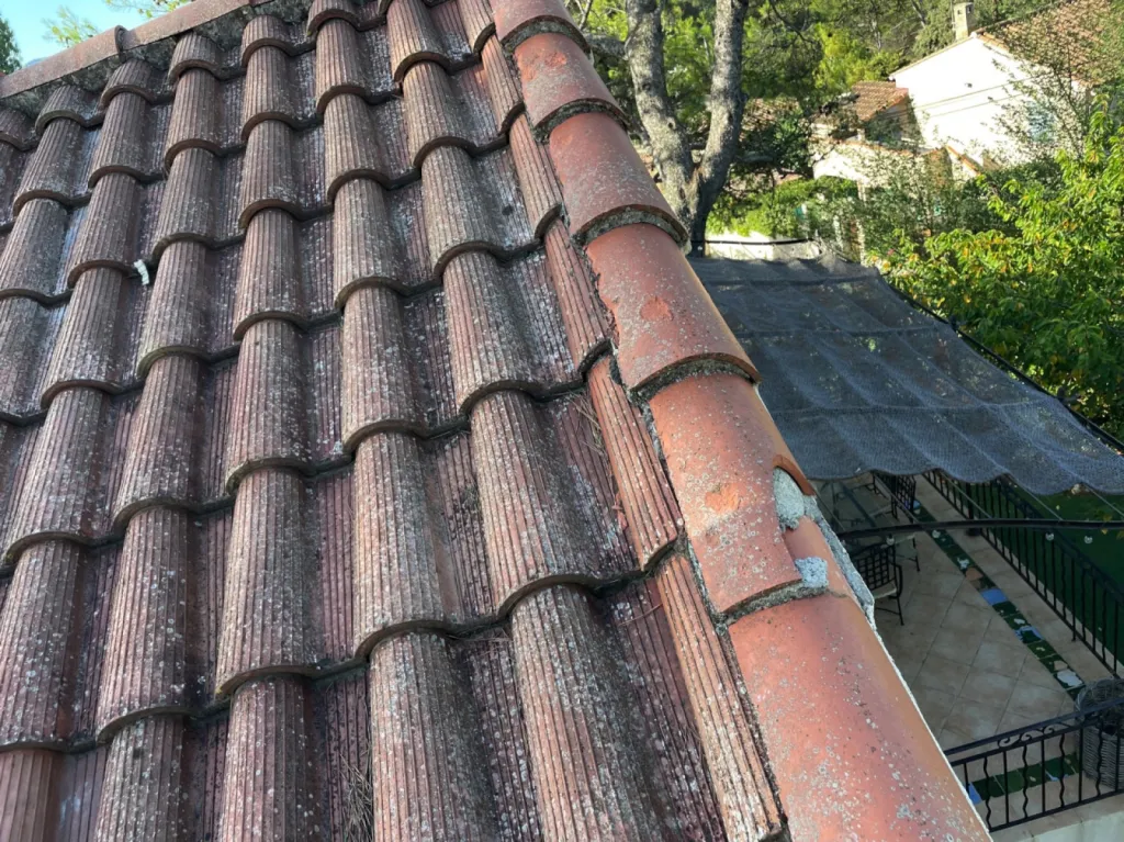 Réparation d’une toiture de Maison sur Martigues 13500