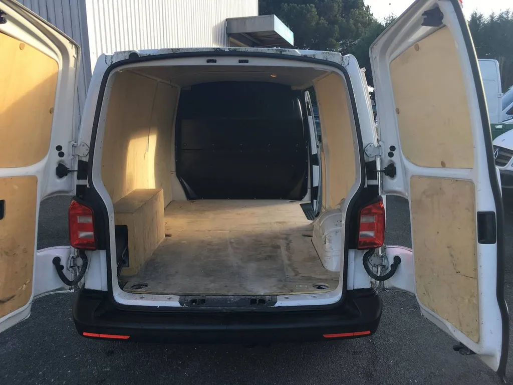 Volkswagen Transporter 6 occasion pas cher à Bordeaux