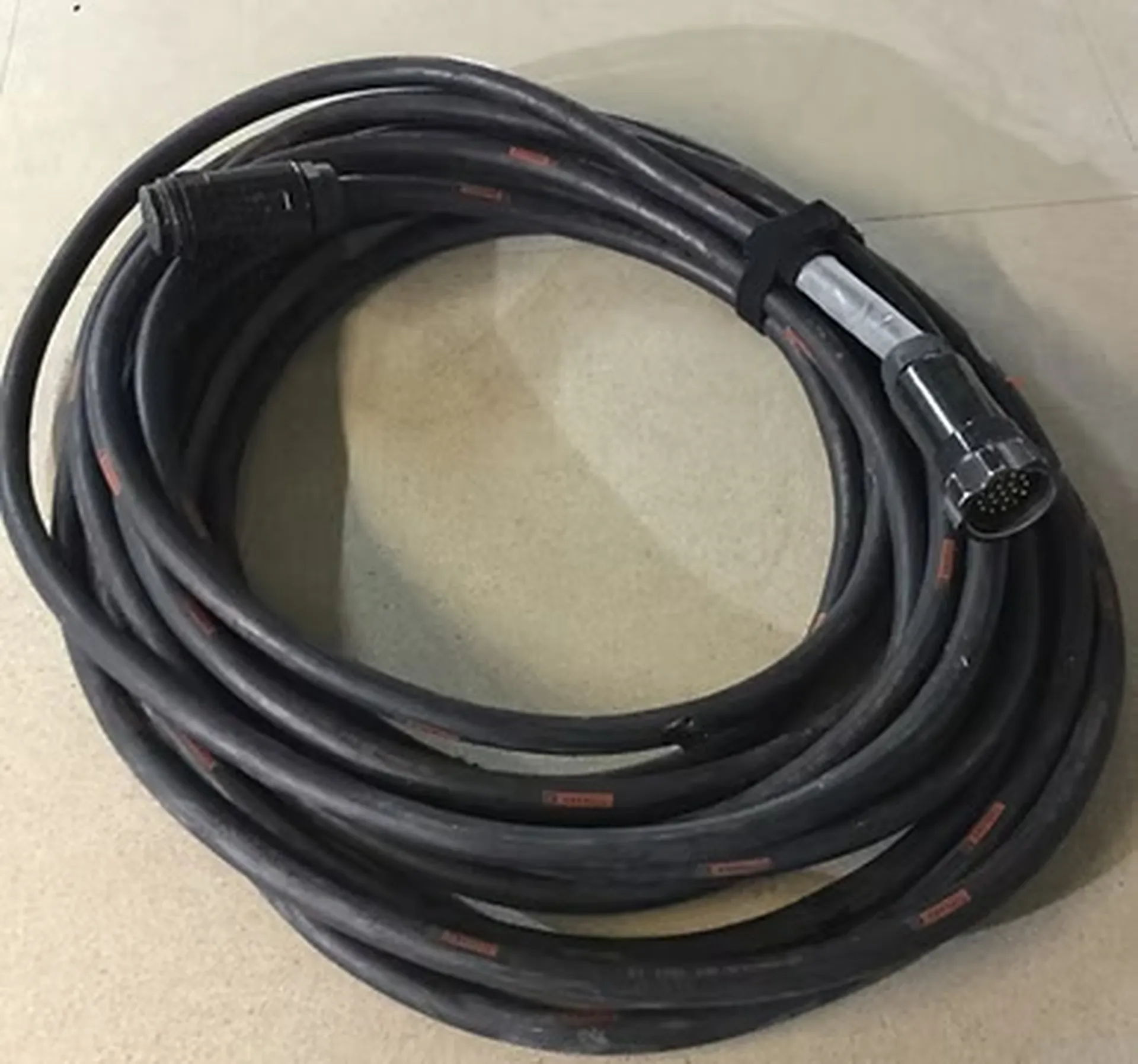 MULTIPAIRE ELECTRIQUE 2.5 23M 4 CANAUX