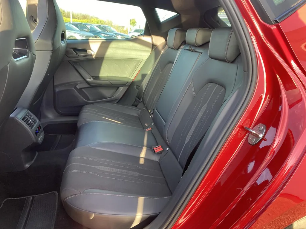 CUPRA Leon d’occasion 1.4 e-Hybrid 245 VZ 2023 disponible chez votre concessionnaire proche du Havre