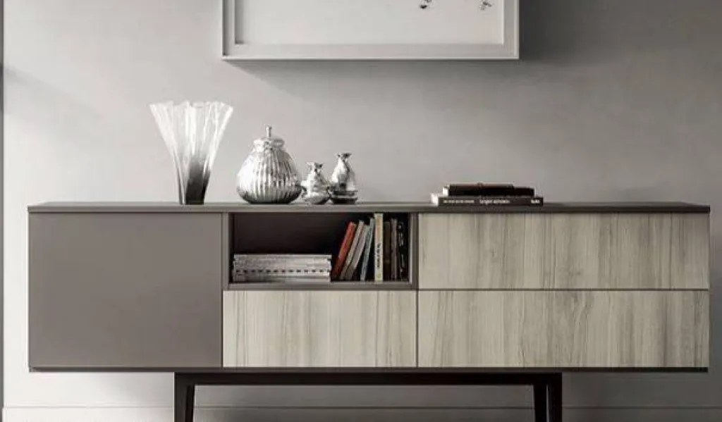 Modèle de console design haut de gamme à la vente à Bandol dans le Var