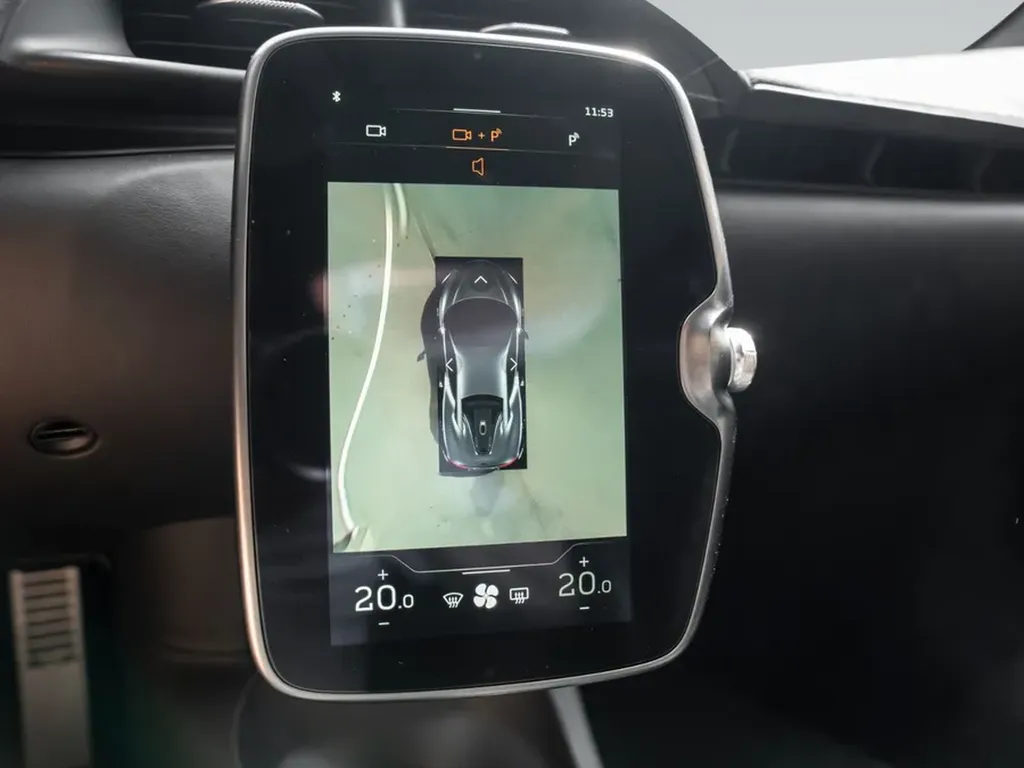 McLaren Artura caméra de recul et aides à la conduite Bordeaux