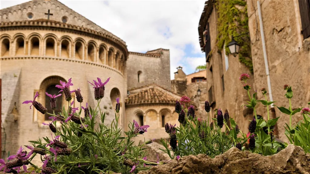 Camping et location dans camping bord de plage proche de Saint Guilhem le Desert