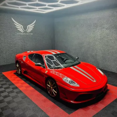 Protection PPF XPEL pour protéger une Ferrari rouge à Saint-Etienne