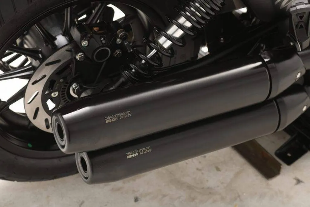 MOTO NEUVE BENDA CHINCHILLA 500 LA VALETTE DU VAR