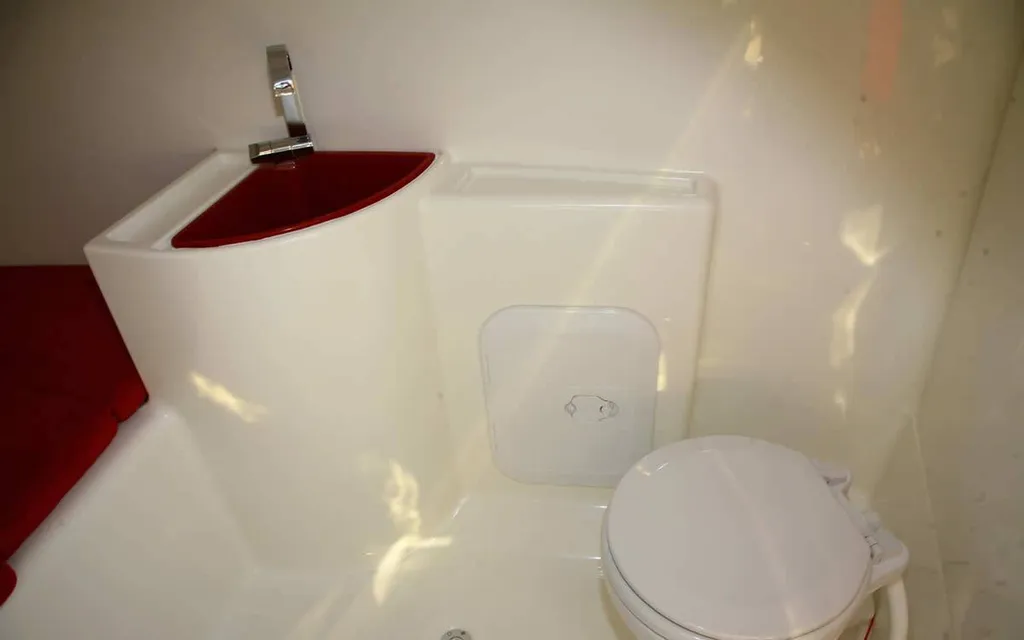 Aquarius cabin cruisier bateau rigide neuf à vendre en Martinique