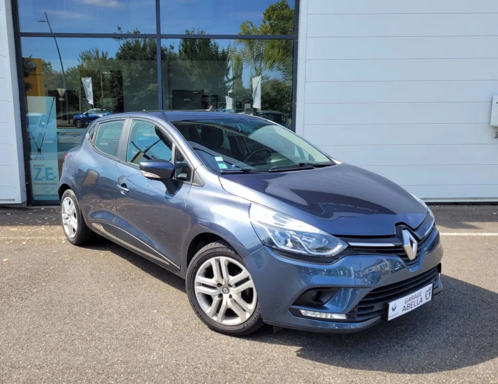 CLIO IV BUSINESS OCCASION TCE 90 ENERGY ESSENCE PRÈS DE TOULOUSE A PLAISANCE DU TOUCH