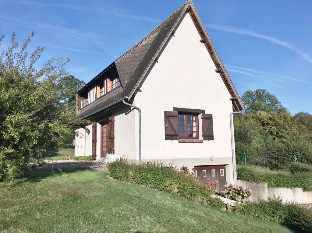 Cherche à acheter pavillon sur la vallée de l'oison proche de la Saussaye 27370