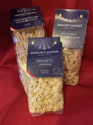 Pasta maestri pastai sélection. pâtes semoule de blé dur trafilata al bronzo 