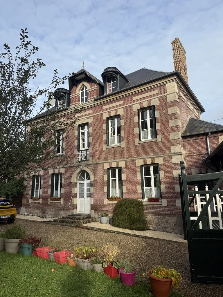 Déménagement d’Yvetot vers Veauville-les-Baons, Les Hauts-de-Caux, pour une femme divorcée avec trois enfants