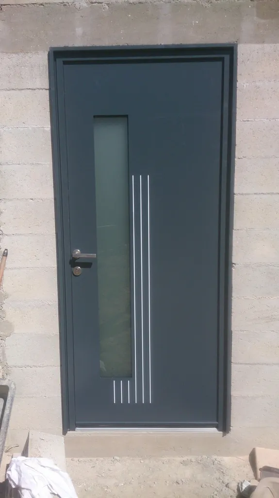 Porte d'entrée aluminium