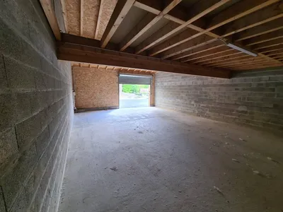 location entrepôt ou bureau ou professionnel sur Bordeaux Eysines