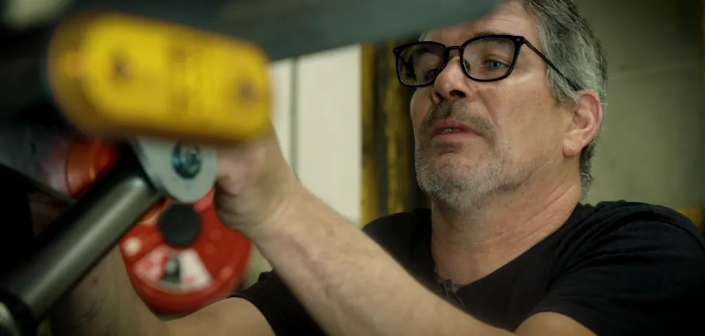 Création d'une vidéo corporate pour présenter les agences et les services de l’entreprise DHOLLANDIA Services, basée Ile-de-France