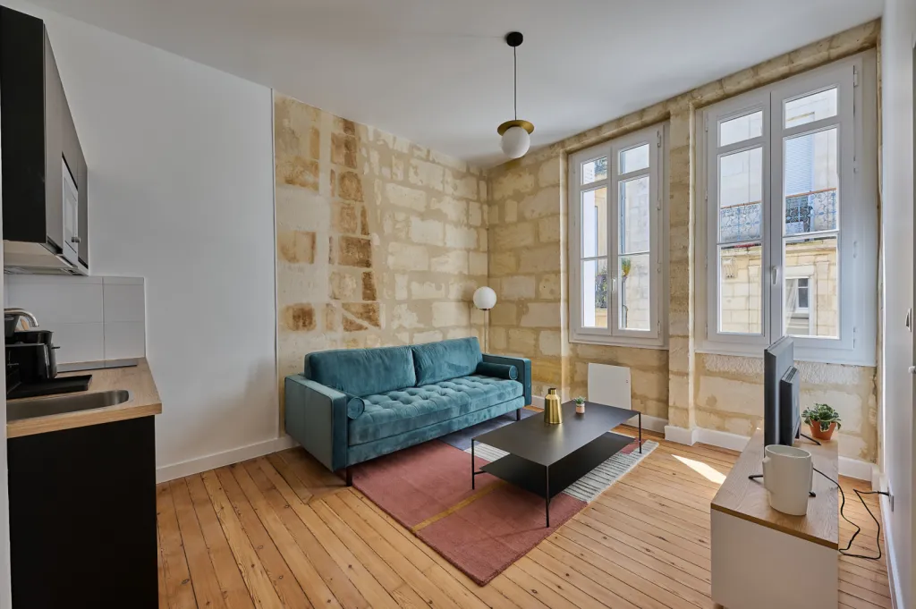 Rénovation intérieure - Pierre bordelaise 