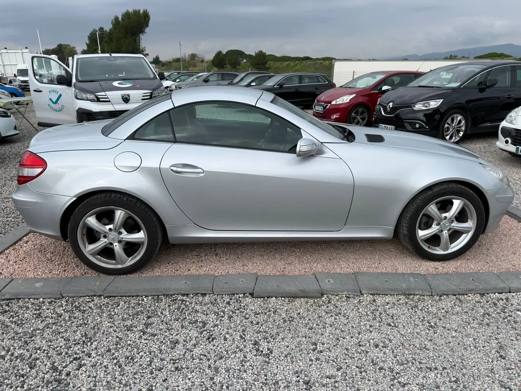 MERCEDES BENZ SLK 300 V6 3.0 L 231CV Cabriolet Boîte Auto