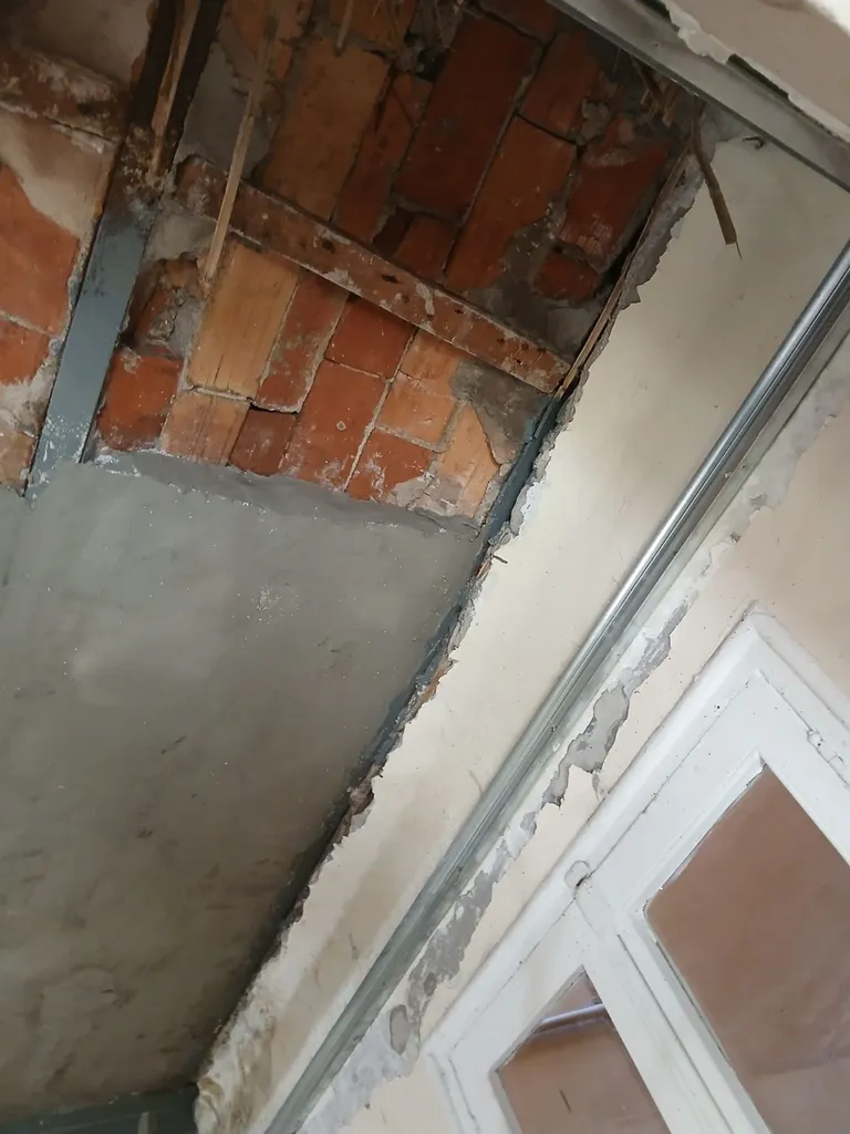 Construction d'une terrasse et isolation par l'extérieur d'une maison à Marseille