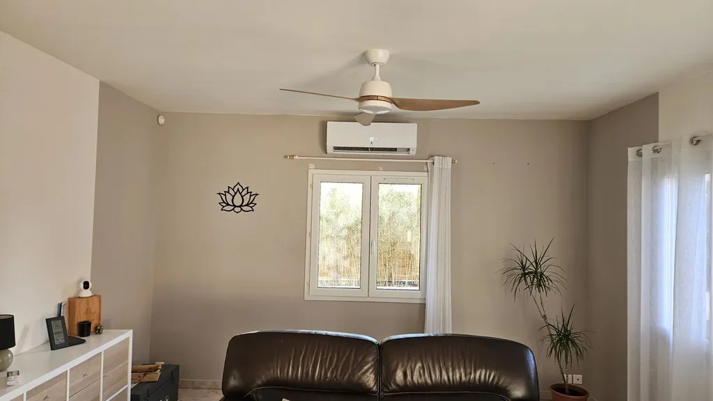 Remplacement d’un mono split japonais par un mono Nagano Pure et installation d’un Aéromax Split 3 Thermor près d’Agde