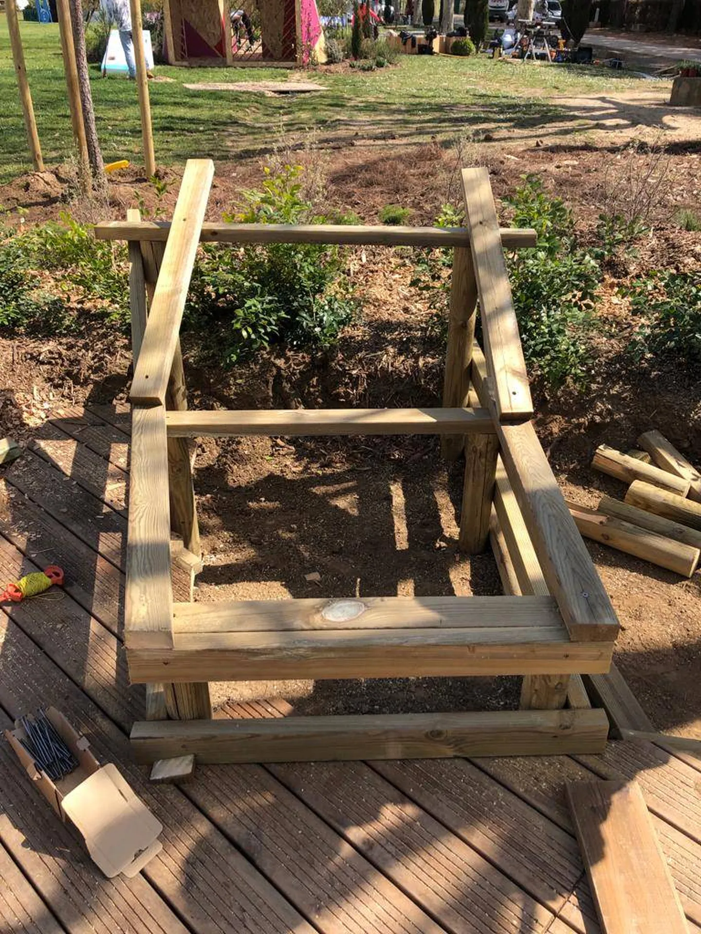 Structure bois pour le festival des jardins à Antibes