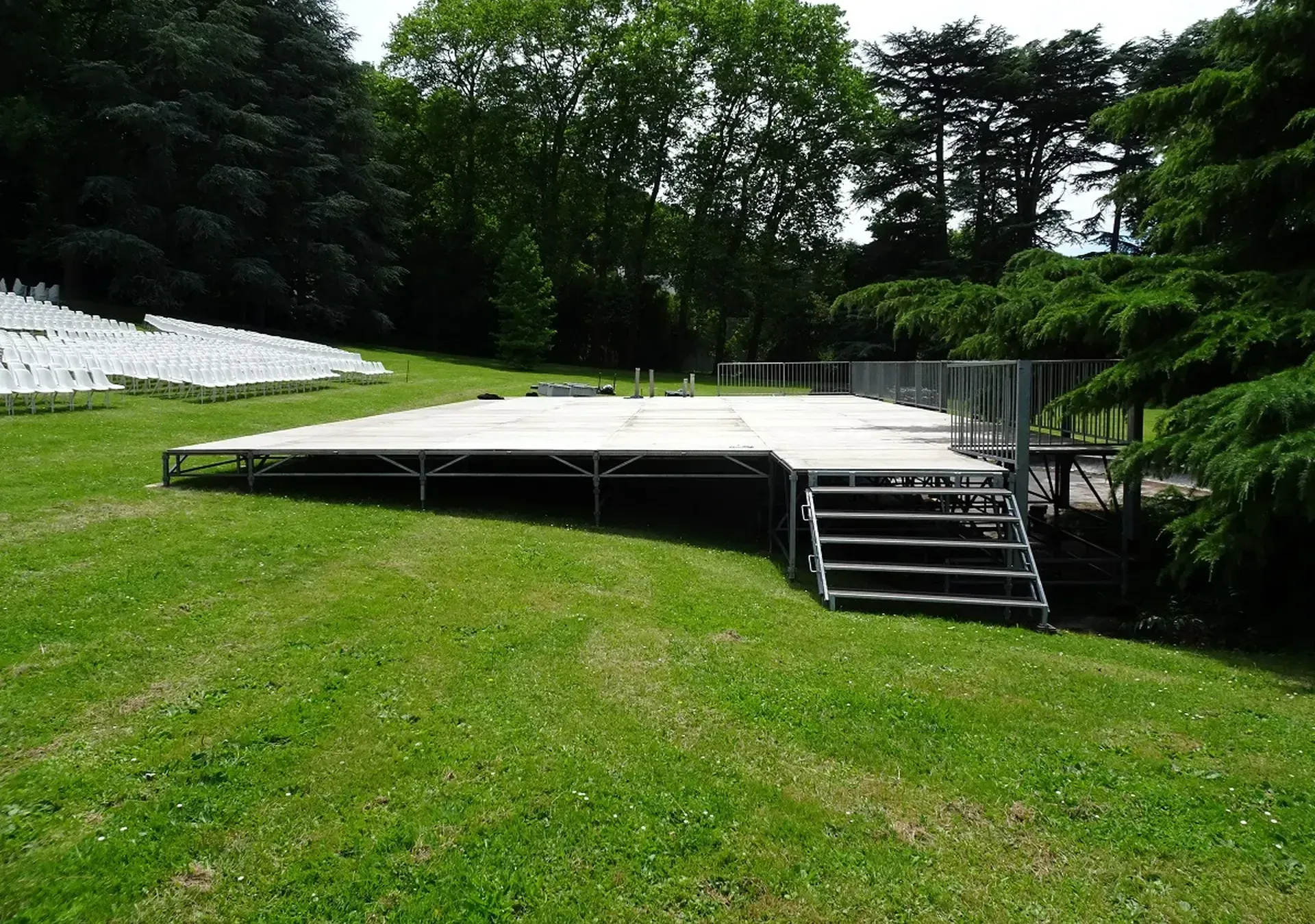 Louer du matériel technique pour vos évènements à Lyon