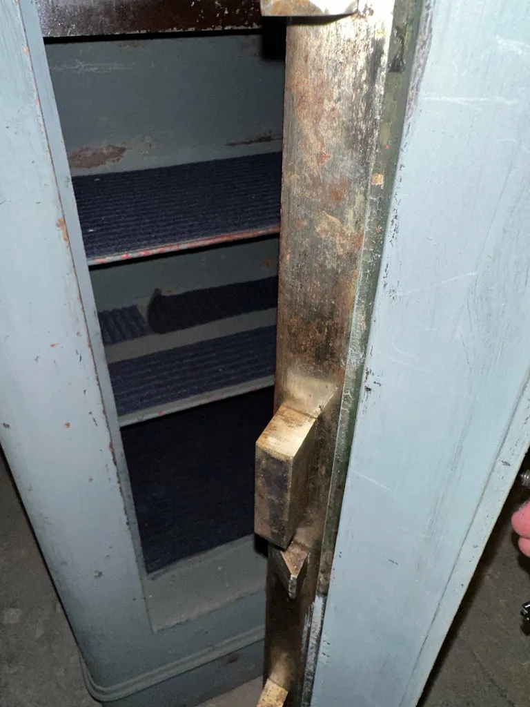 ouverture de coffre-fort réalisée sur Annœullin par serrurier coffretier expert