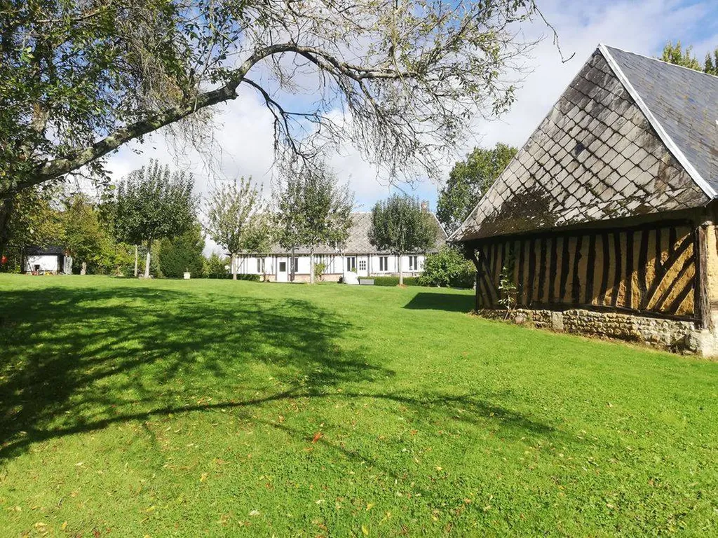 A acheter demeure de caractère avec dépendance proche Cormeilles 27260