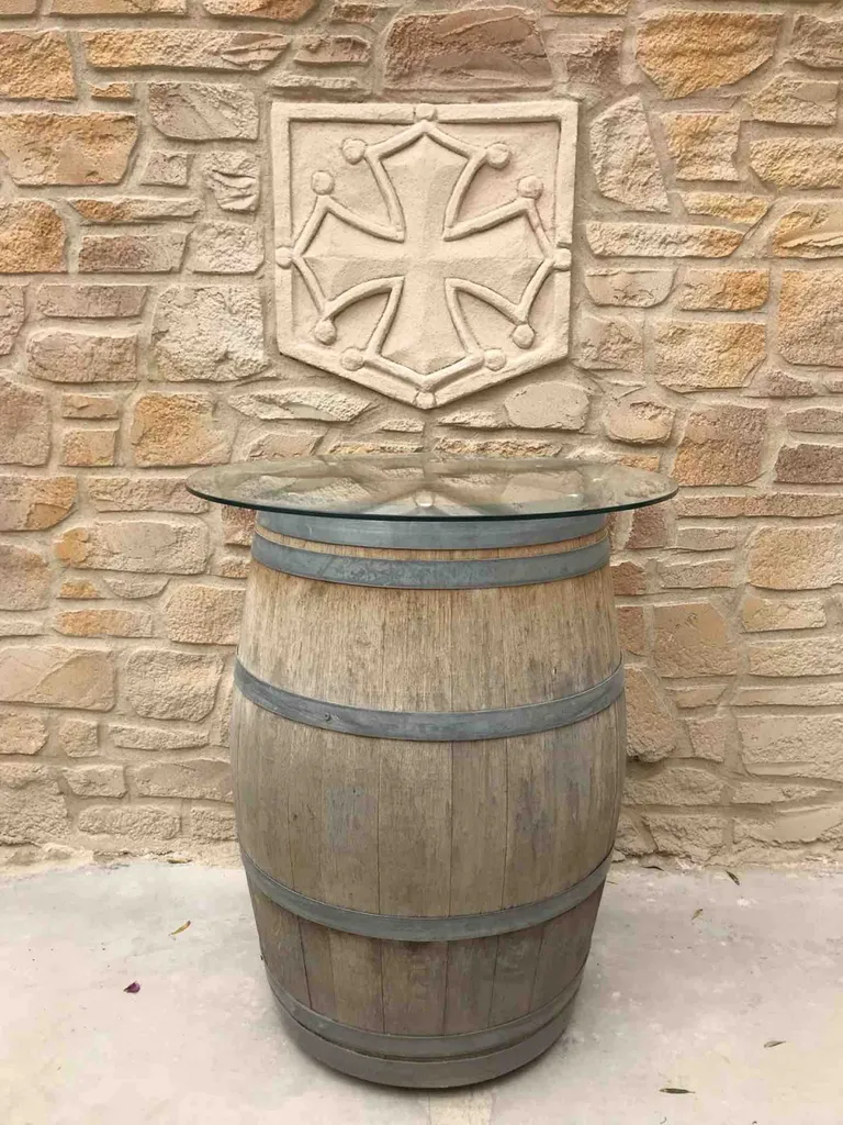 Création de motifs personnalisés sculptés dans l'enduit à la chaux proche de Narbonne