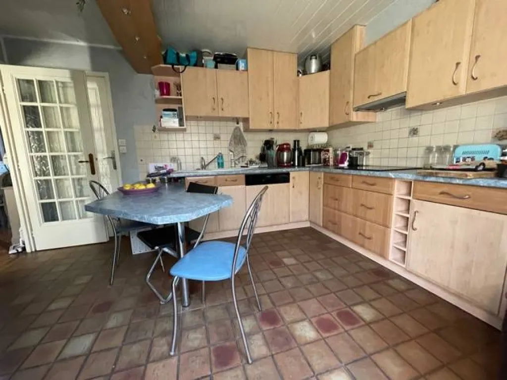 A acheter, Pavillon sans travaux sur un terrain de 330m² avec garage proche de la commune de TOURVILLE LA RIVIÈRE 76410