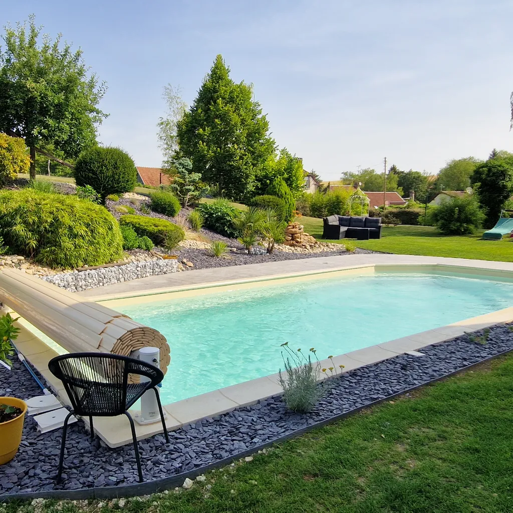 Tanzanite 10 m – piscine coque polyester fond plat