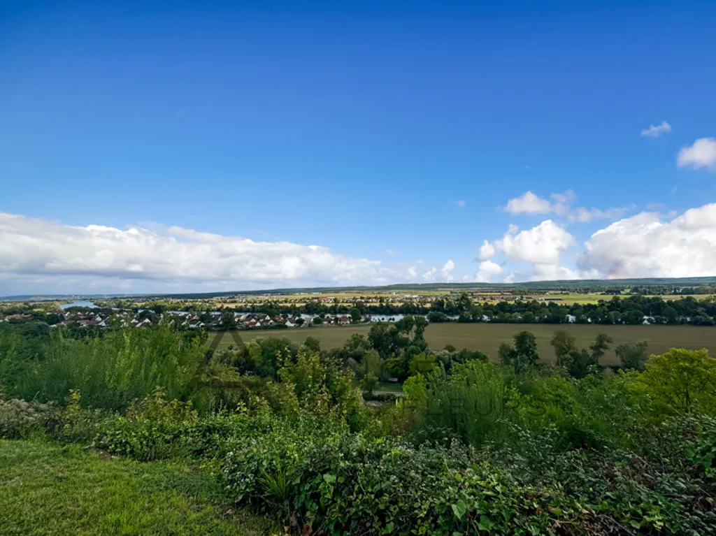 A vendre maison d'architecte de 198 m² édifiée sur 6100 m² de terrain sur la commune de FRENEUSE 76410
