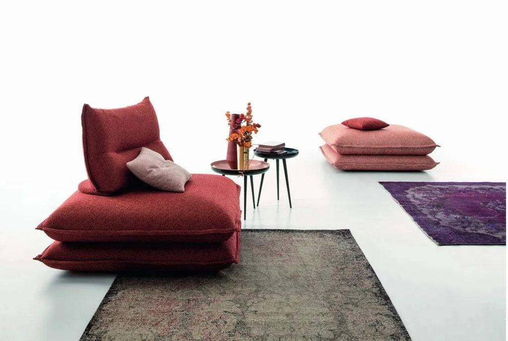 Canapé coloré design personnalisable avec dossier amovible à Hyères dans le var vers le Pardet