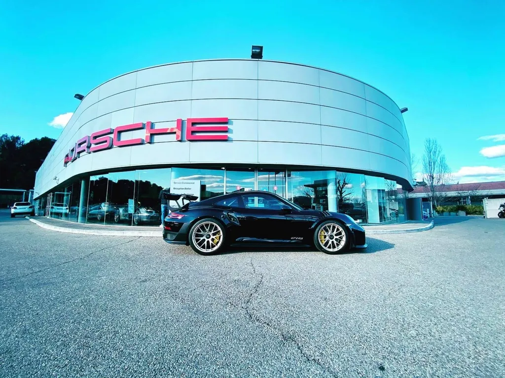 Concession automobile Marseille la Valentine Impérial Centre Porsche MARSEILLE