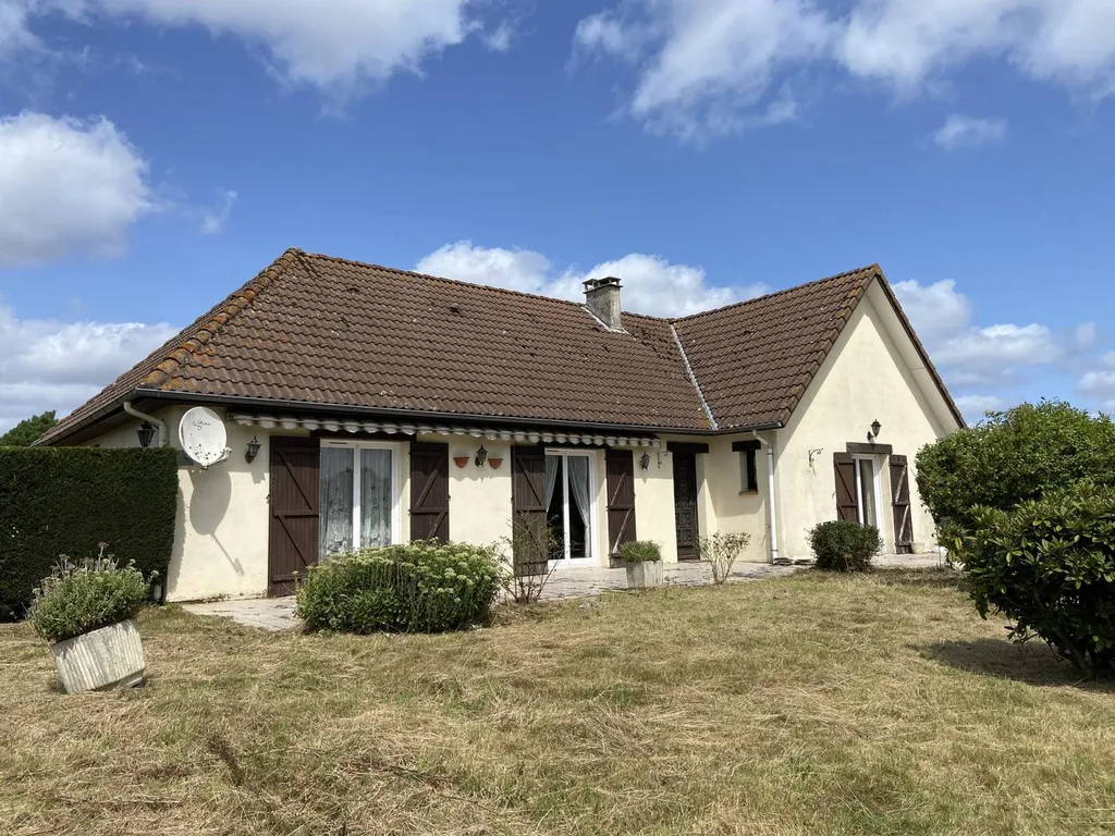 Proximité Caudebec en Caux : Maison de plain-pied à vendre à Villequier - Beaux volumes, potentiel à développer !