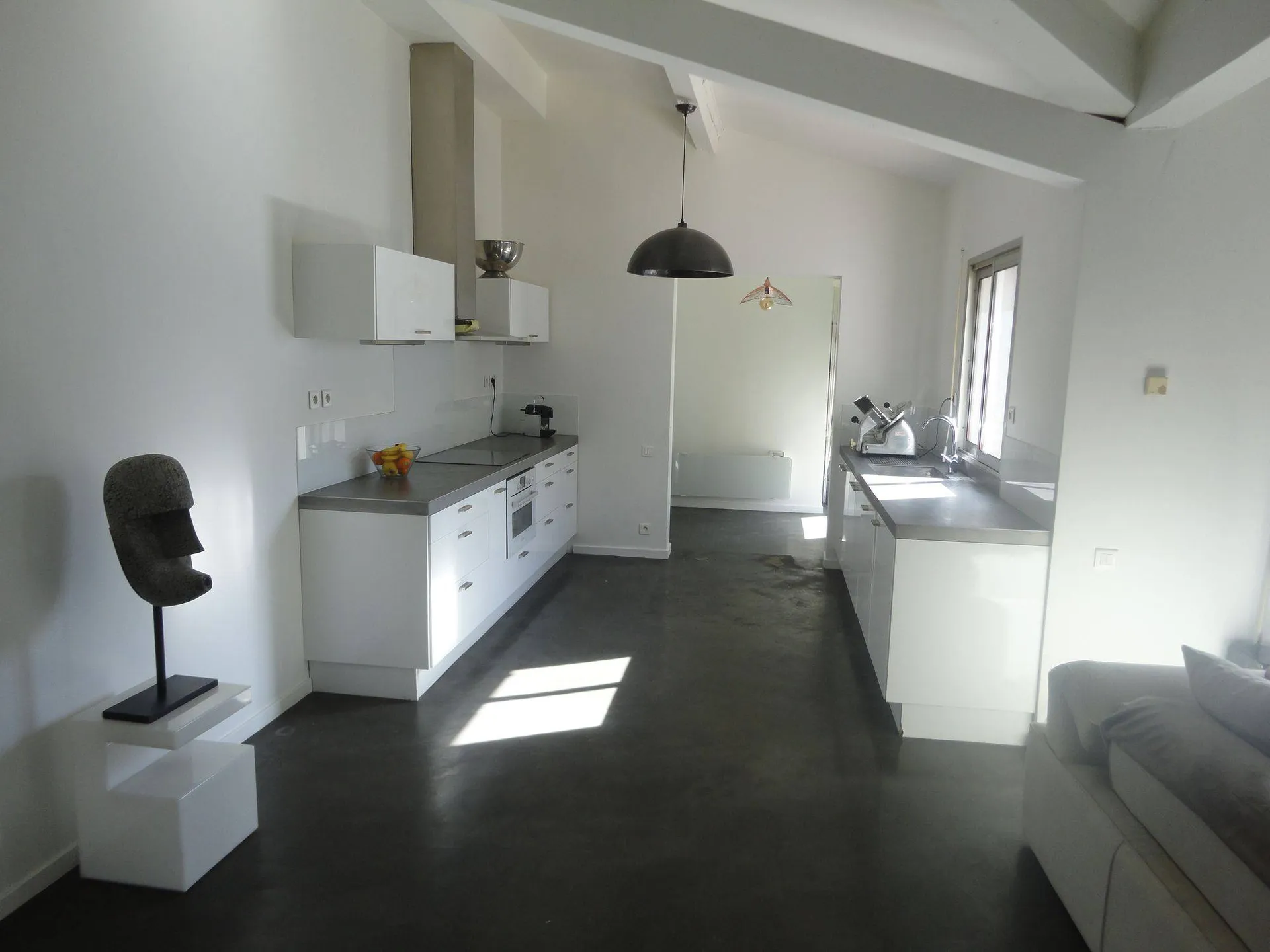 grande maison moderne a vendre