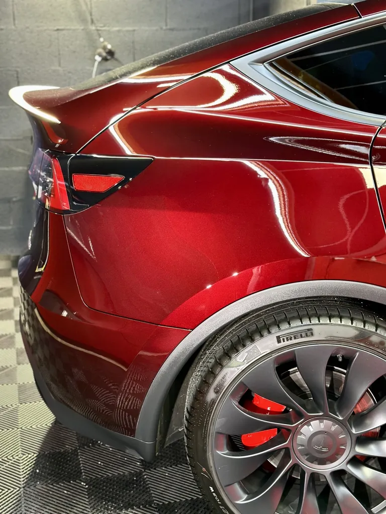detailing auto Lyon traitement céramique protection PPF face avant contre les rayures Tesla model Y Lyon 
