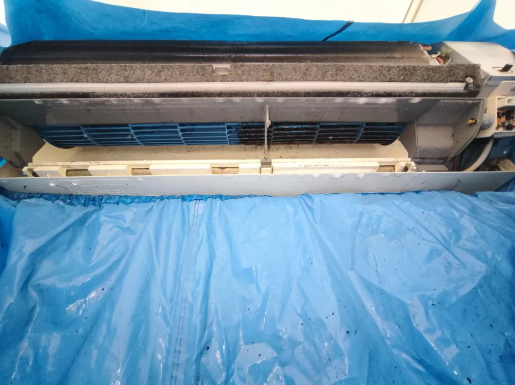 Maintenance d'un système de climatisation réversible