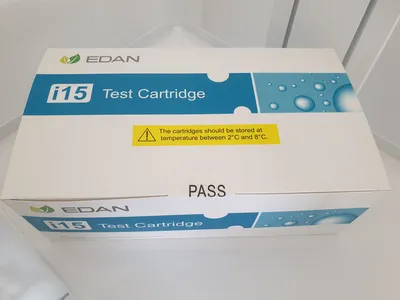 Carte test BG3 réfrigérée pour analyseur gaz du sang i15 — réactif monodose conditionné réfrigéré à  Nice