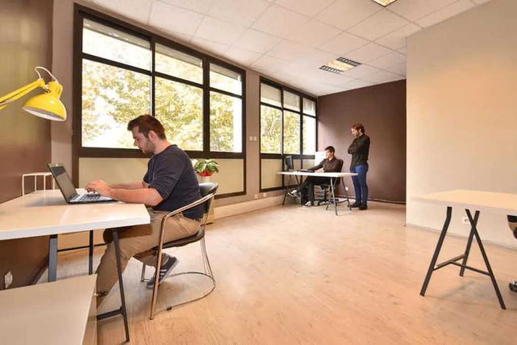 Bureau partagé à Marignane