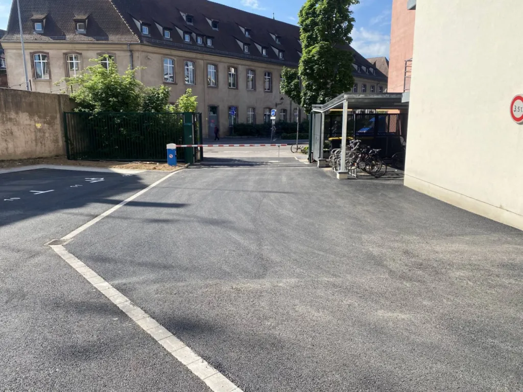 Faire un parking devant sa maison à Strasbourg CLK 