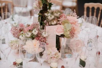 Votre Organisatrice de Mariage sur un thème Glamour dans un Chic Hôtel Particulier Place Vendôme à Paris