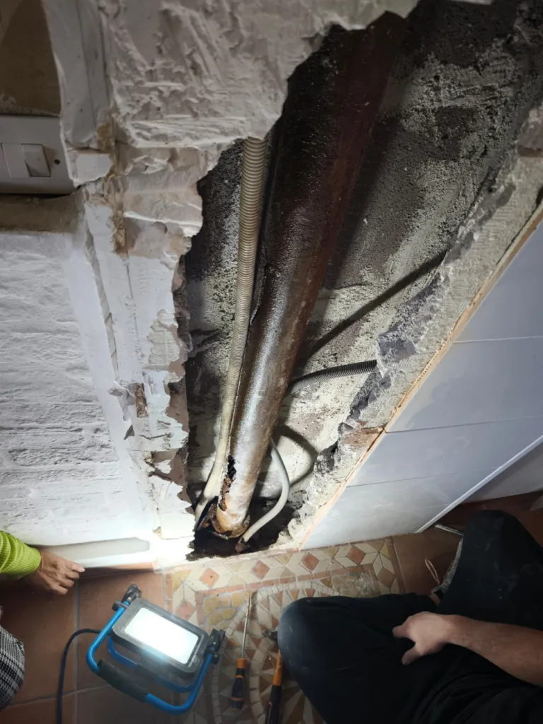 Recherche de fuite sur colonne dans une copropriété 