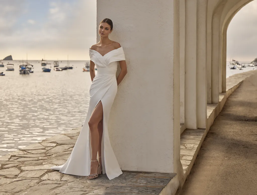 Quelle robe de mariée pour une petite poitrine ?