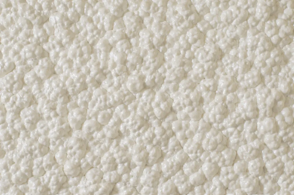 Mousse polyurethane projetée: isolation thermique et acoustique