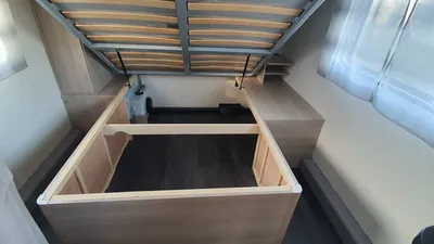 Caravane Sterckeman Starlett Comfort 480 CP : Confort & Lit Central à Lançon-de-Provence