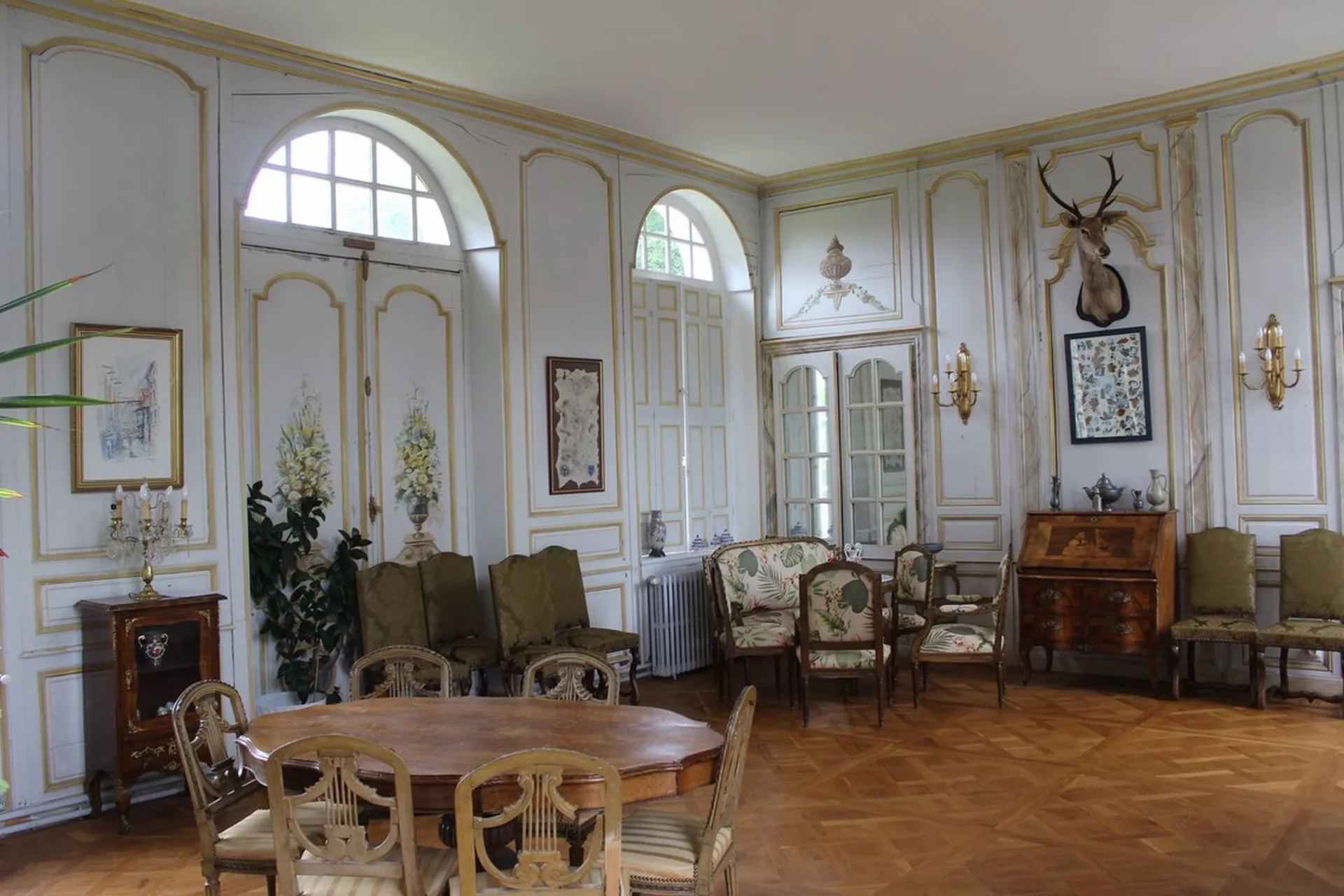 Recherche magnifique chateau en Normandie proche Deauville