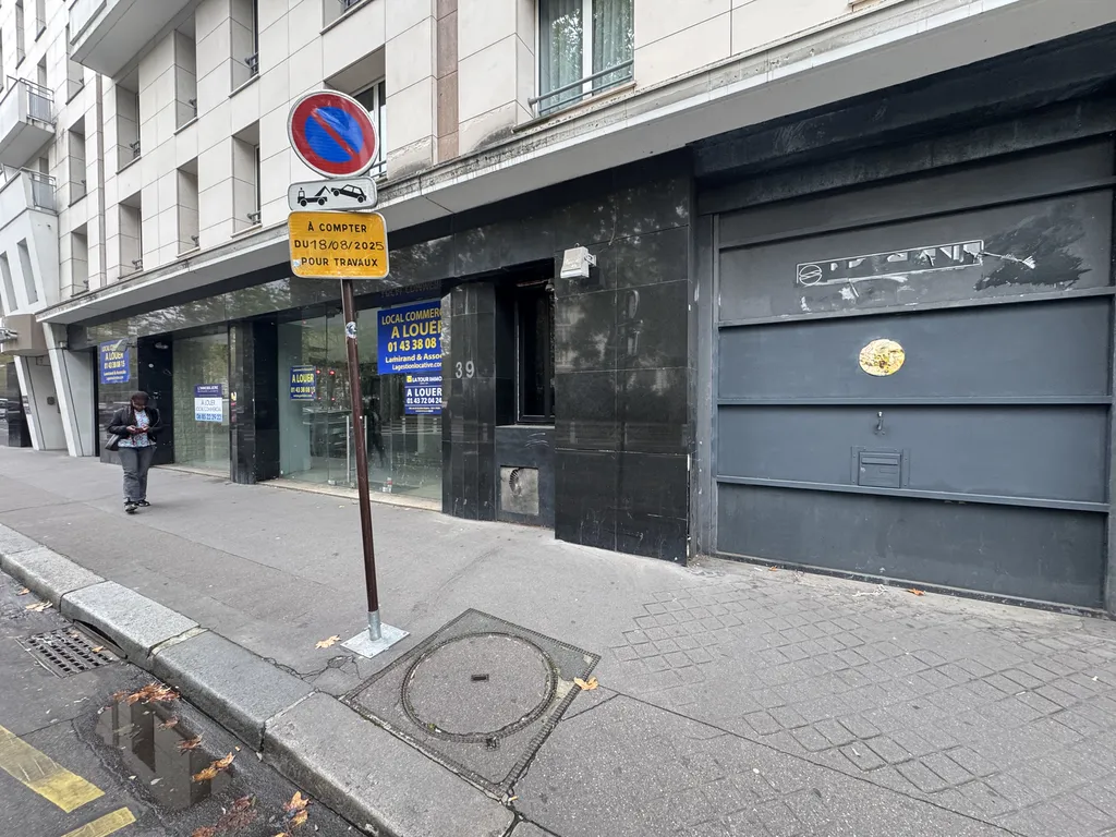 Location - Bureau 148 m², Sainte ambroise, Boulevard Richard Lenoir 75011 PARIS