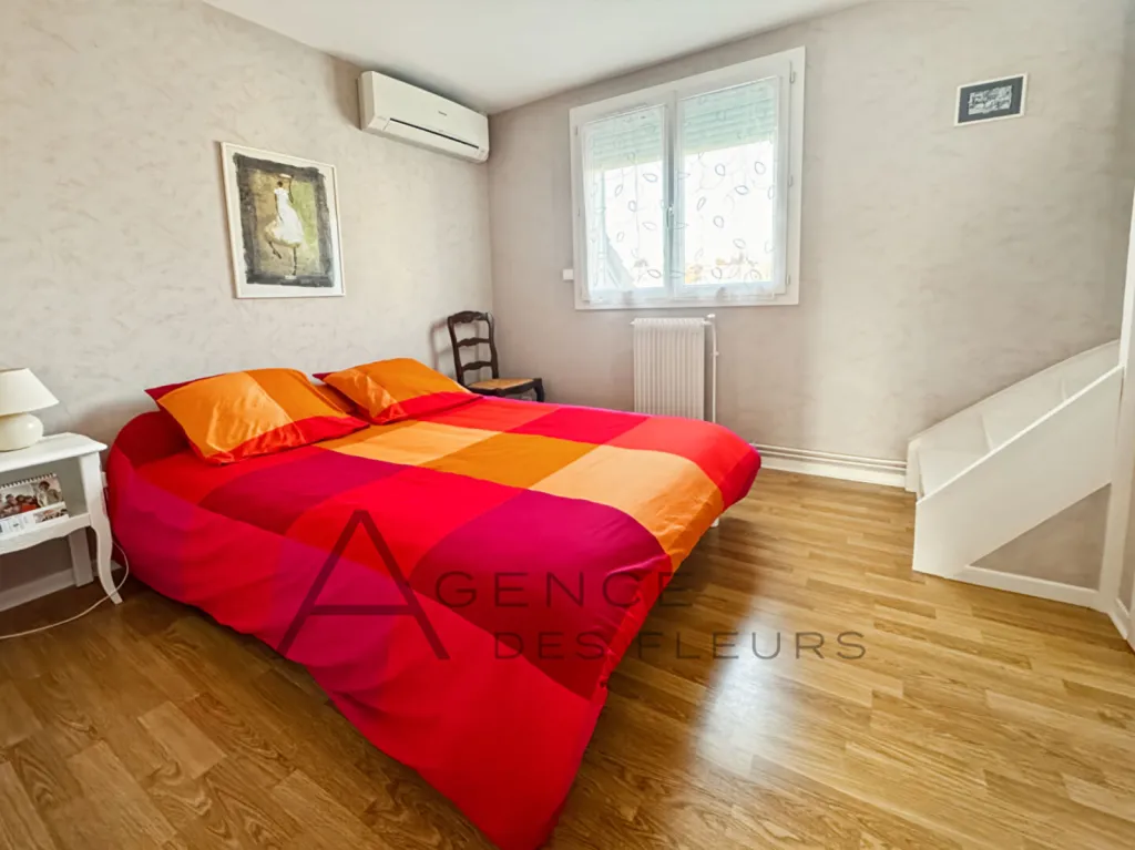 A saisir maison de 96 m² édifiée sur un terrain de 341 m² sur la commune de SAINT PIERRE LES ELBEUF 76320