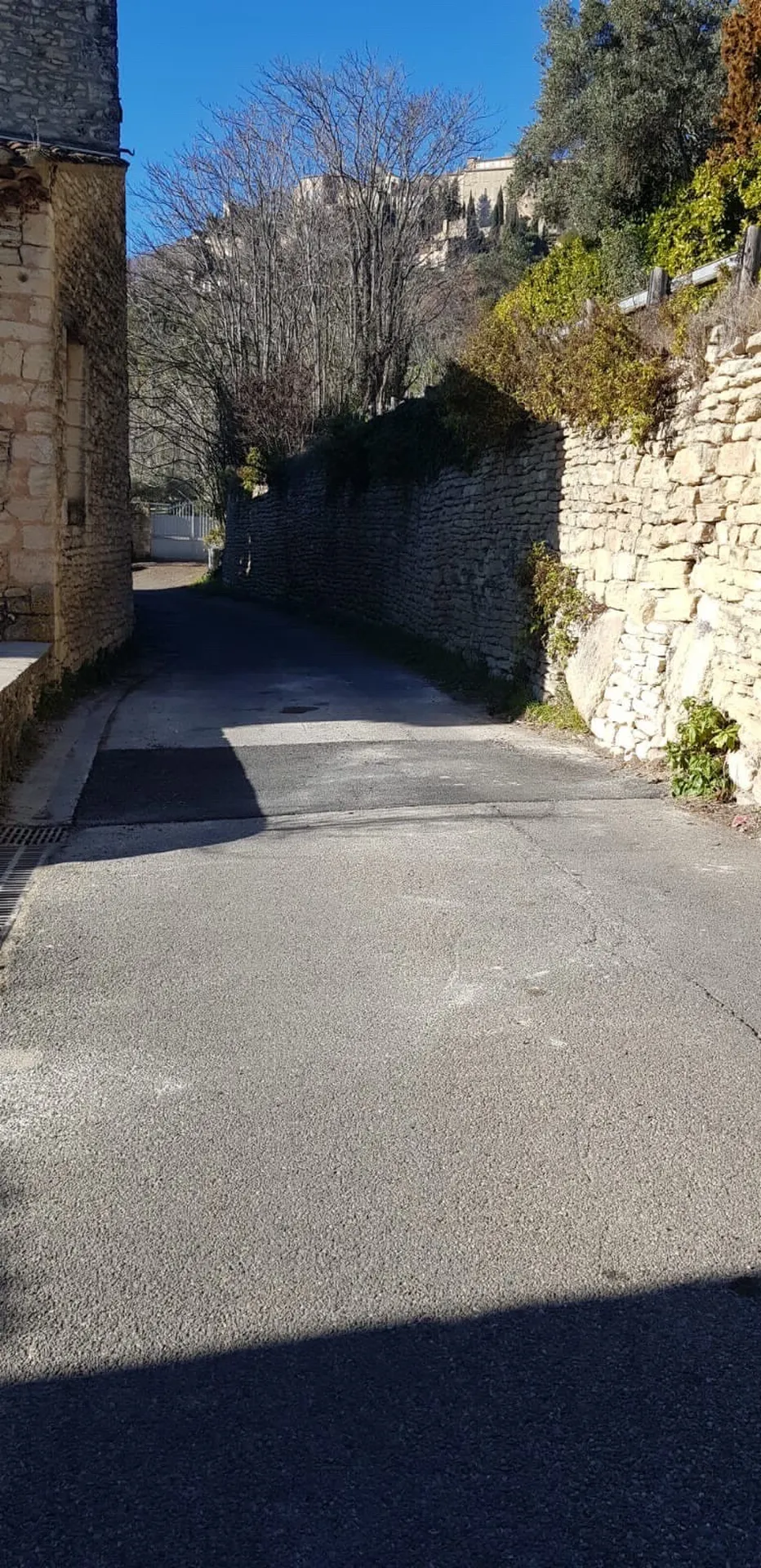 Réparation de la chaussée due à une infiltration d’eau